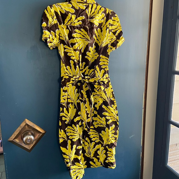 DIANE VON FURSTENBERG DVF Collared Pockets Fit Flare Dress Size 2 Leaf Hawaiian - Picture 7 of 10